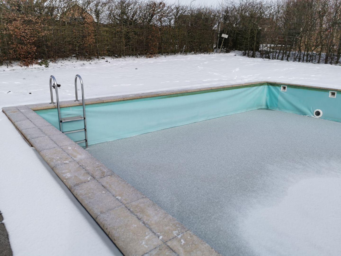 Prestigea Winkel 2 Prestigea Winkel -Prestigea Winkel winterdek voor zwembad 2